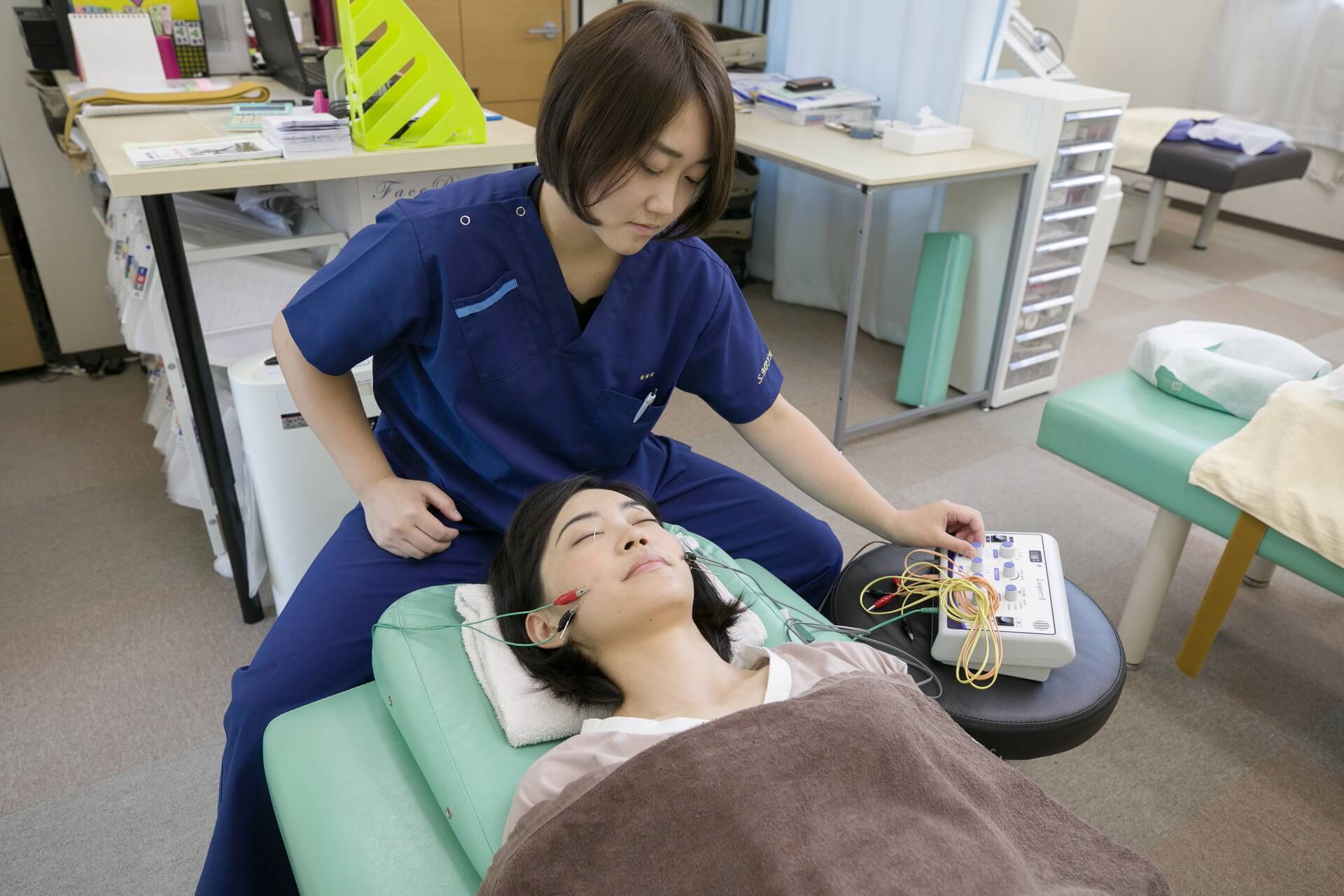 松戸市近くの美鍼パルスによる効果でリフトアップ-きりん鍼灸整骨院